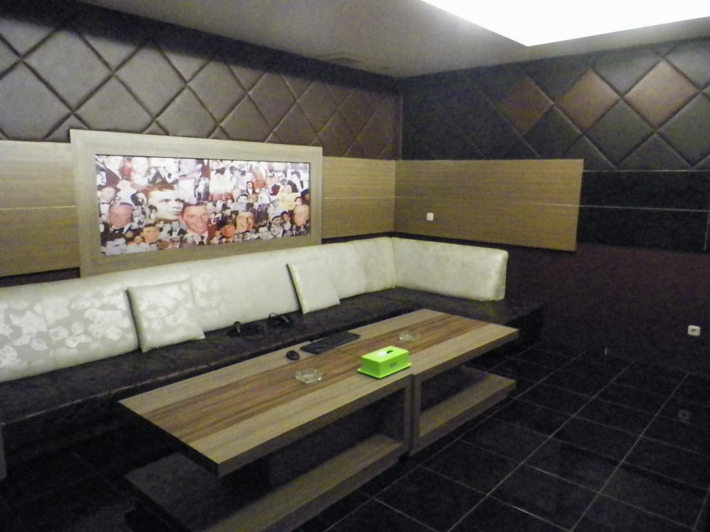 Excellent Seven Boutique Hotel バンドゥン エクステリア 写真